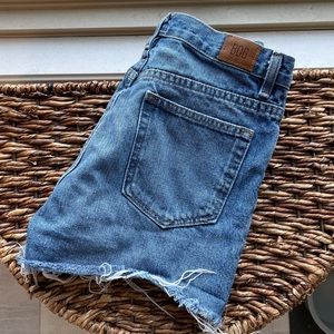 BDG -urban outfitters girlfriend high rise shorts